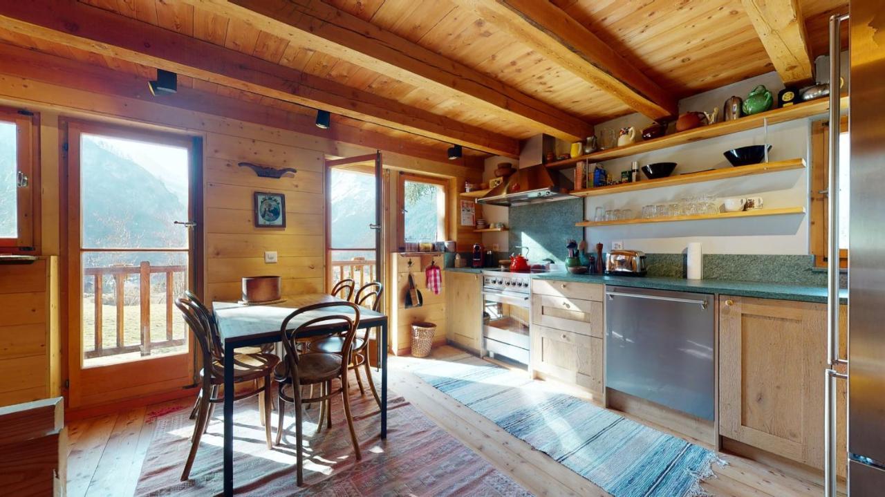 Apartmán Idyllic Chalet In Evolene, With View On The Dent Blanche And The Mountains Exteriér fotografie