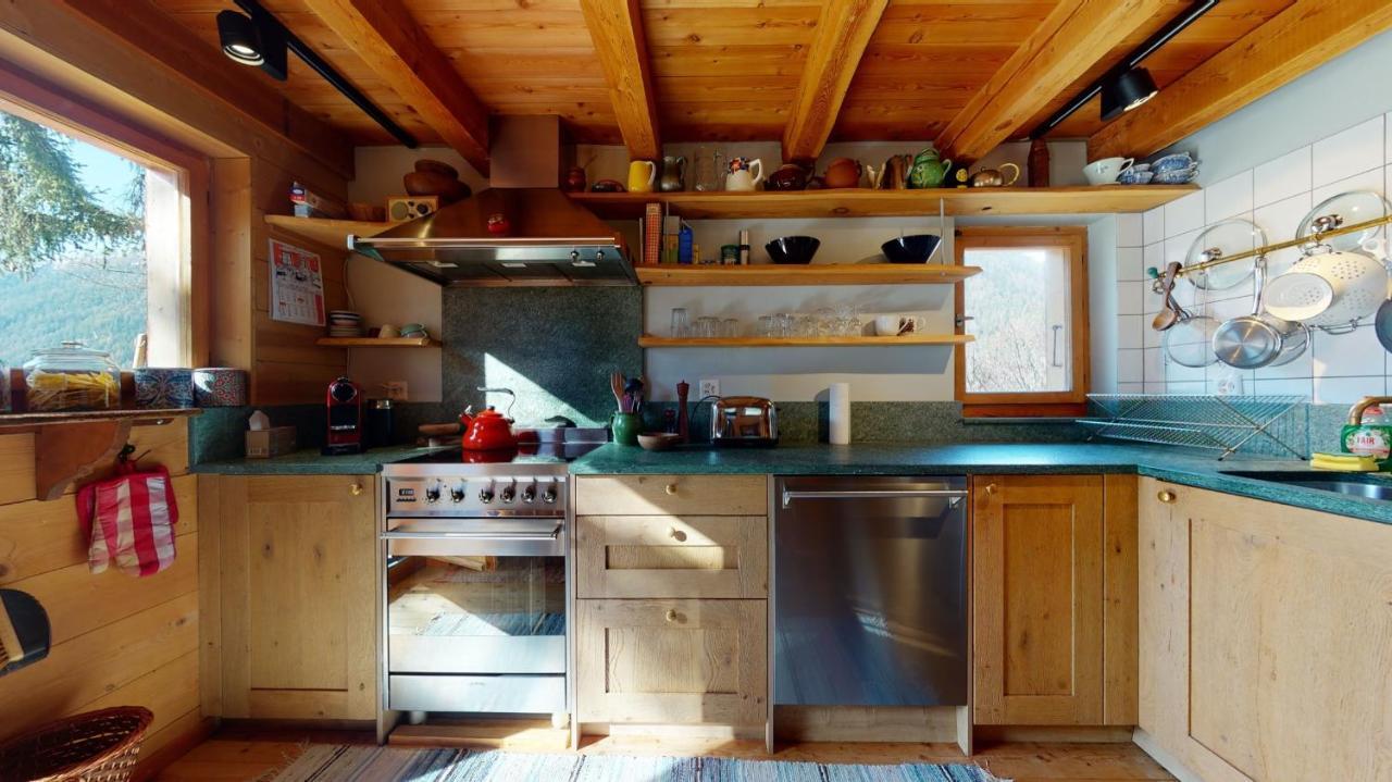 Apartmán Idyllic Chalet In Evolene, With View On The Dent Blanche And The Mountains Exteriér fotografie